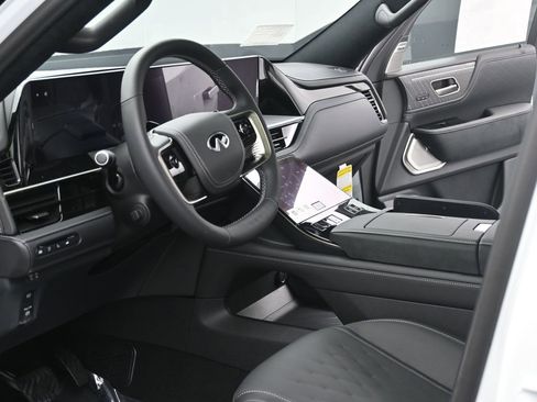 New 2026 INFINITI QX80 Autograph image 7