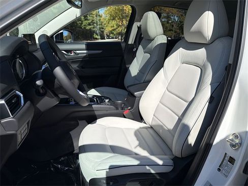 New 2025 MAZDA CX-5 AWD 2.5 S w/ Preferred Package image 11