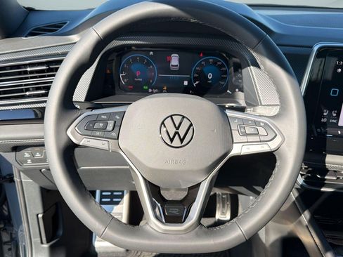 New 2026 Volkswagen Atlas Cross Sport SEL Premium R-Line AWD/4WD image 17