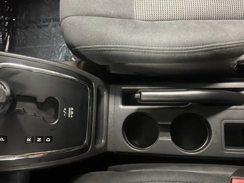 Used 2016 Jeep Patriot Sport w/ Power Value Group FWD image 12