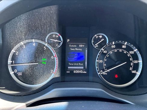 Used 2021 Lexus GX 460 Premium image 24