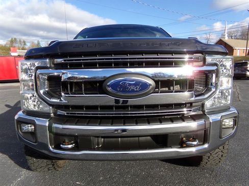 Used 2021 Ford F250 XLT w/ XLT Premium Package image 5