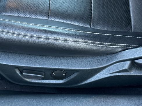 Used 2023 Ford Mustang Premium image 15