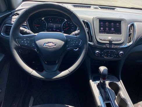 Used 2024 Chevrolet Equinox RS w/ LPO, Floor Liner Package FWD image 7