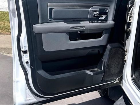Used 2018 RAM 1500 Big Horn AWD/4WD image 22