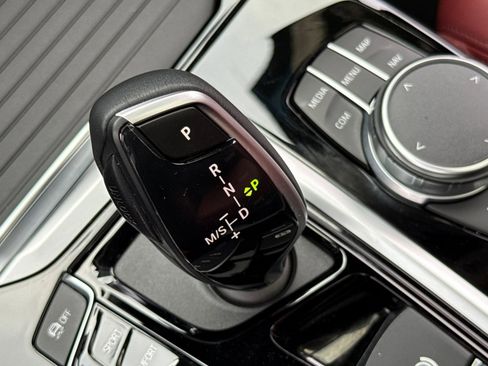 Certified 2021 BMW X4 xDrive30i w/ Executive Package image 27