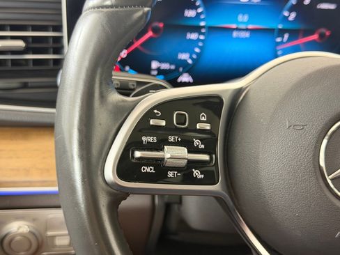 Used 2020 Mercedes-Benz GLE 350 4MATIC image 16