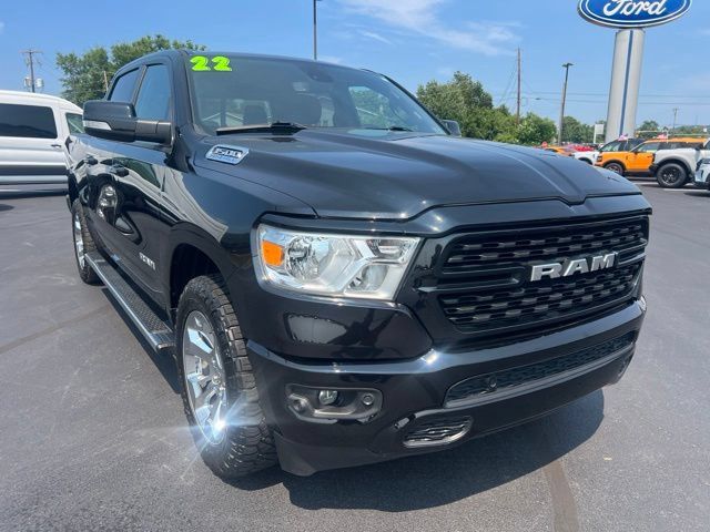 Used 2022 RAM 1500 4x4 Crew Cab image 1
