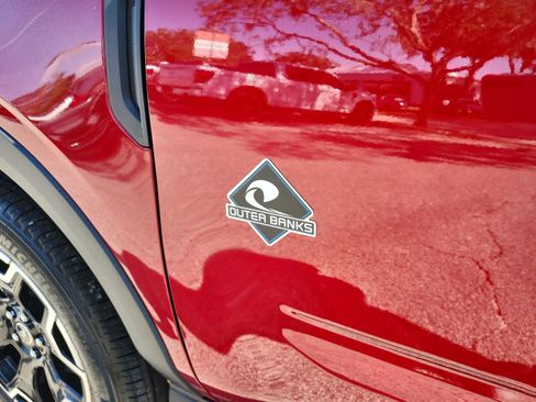 New 2025 Ford Bronco Sport Outer Banks image 23