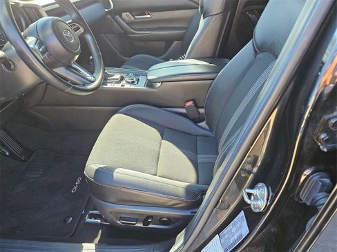 Used 2025 MAZDA CX-50 AWD 2.5 S w/ Premium Package image 11