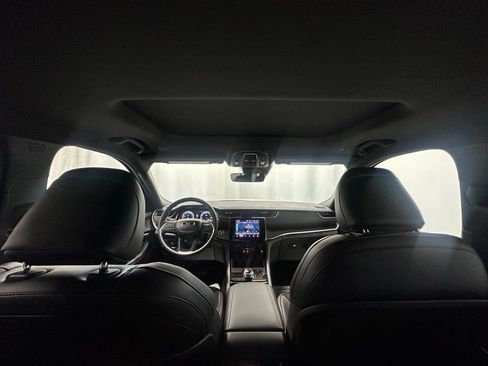 New 2025 Jeep Grand Cherokee L Altitude AWD/4WD image 17