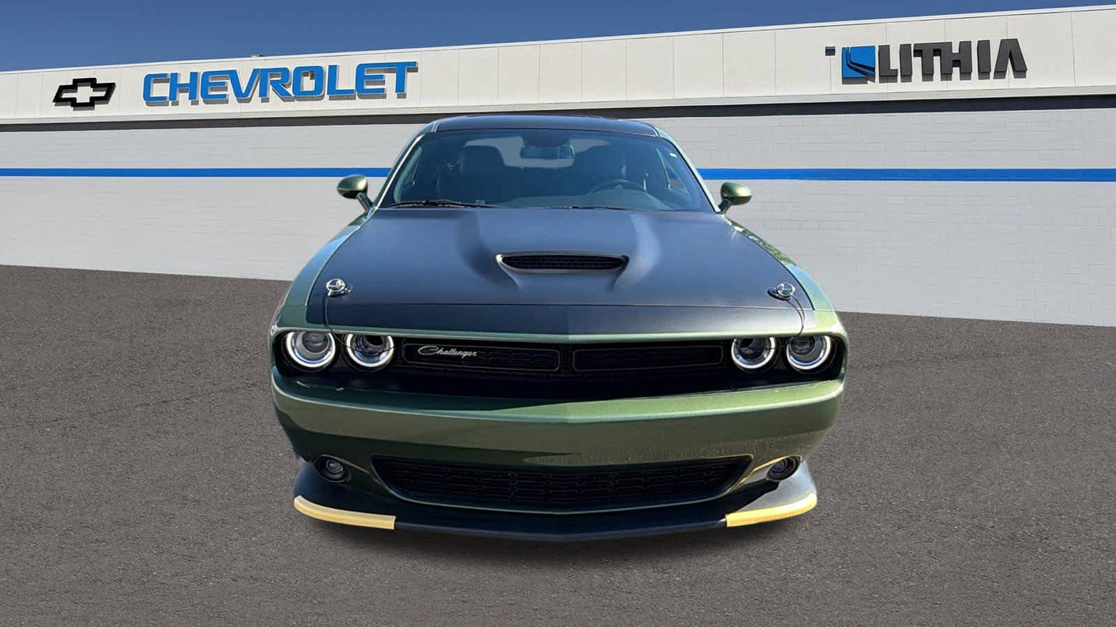 Used 2022 Dodge Challenger R/T w/ T/A Package RWD image 2