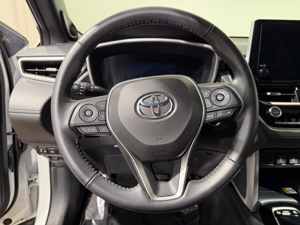 Certified 2023 Toyota Corolla Cross AWD Hybrid w/ Convenience Package image 24
