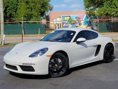 Used 2025 Porsche 718 Cayman