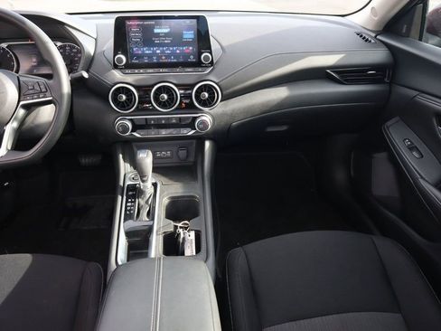 Certified 2025 Nissan Sentra SV FWD image 16