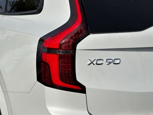 New 2026 Volvo XC90 T8 Ultra image 27