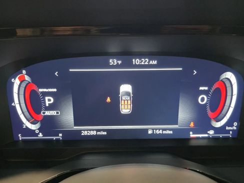 Used 2024 Nissan Pathfinder Platinum w/ Lighting Package (N92) image 45