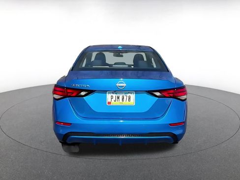 Used 2025 Nissan Sentra SV image 11