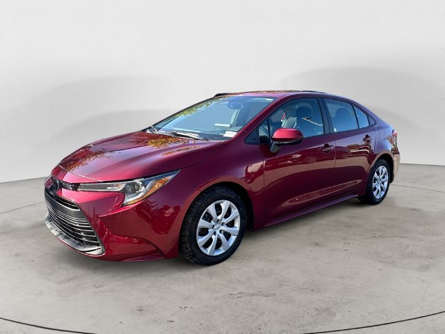 Used 2024 Toyota Corolla LE FWD image 1