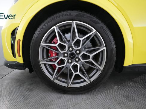 Used 2025 Ford Mustang Mach-E GT AWD/4WD image 19