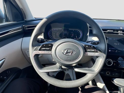 Used 2023 Hyundai Tucson SEL image 12