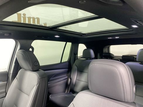 Used 2026 Buick Enclave Preferred w/ Power Package image 22