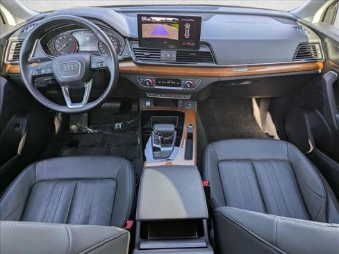 Used 2021 Audi Q5 2.0T Premium w/ Convenience Package AWD/4WD image 18