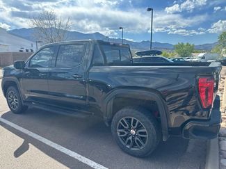 Used 2022 GMC Sierra 1500 AT4 w/ AT4 Carbonpro Edition AWD/4WD video 3