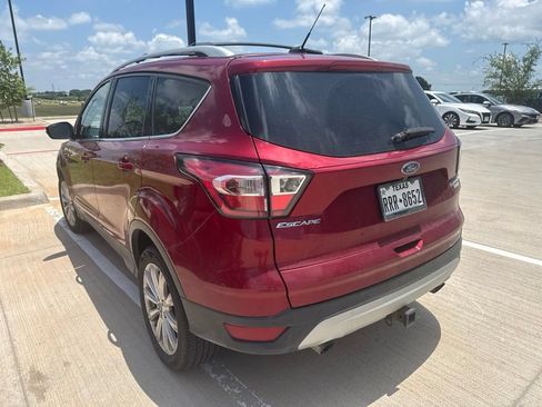 Used 2017 Ford Escape Titanium FWD image 2