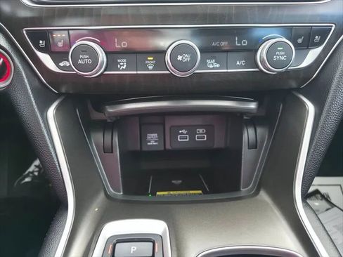 Used 2021 Honda Accord Touring image 27