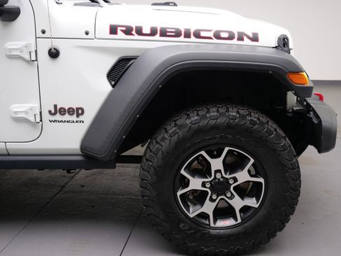 Used 2022 Jeep Wrangler Rubicon AWD/4WD image 10