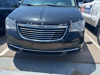 Used 2016 Chrysler Town & Country Touring-L w/ Driver Convenience Group