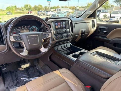Used 2017 GMC Sierra 1500 Denali w/ Denali Ultimate Package image 8