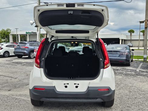 Used 2021 Kia Soul S FWD image 16