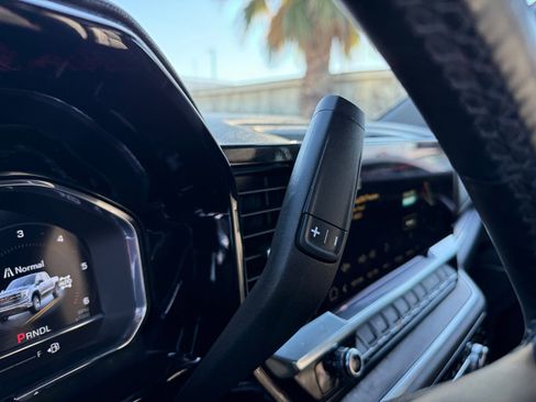 Used 2024 GMC Sierra 1500 SLT image 21