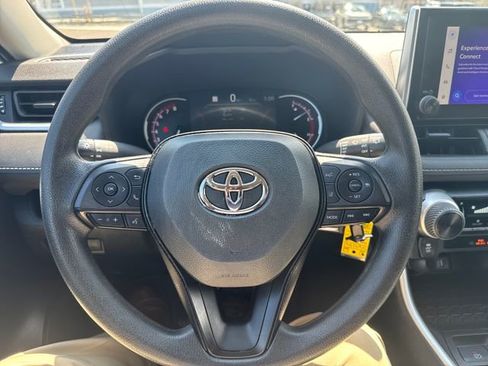 Used 2023 Toyota RAV4 LE image 16