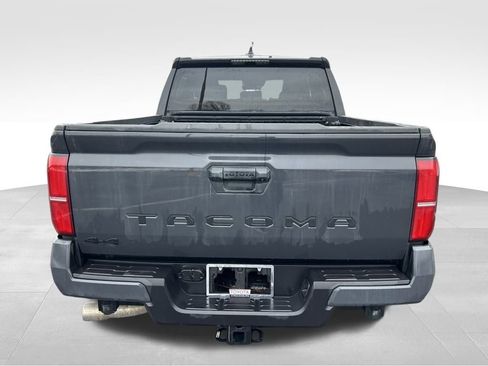 Certified 2025 Toyota Tacoma TRD Sport image 4