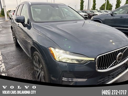 Used 2023 Volvo XC60 B5 Ultimate w/ Climate Package FWD image 4