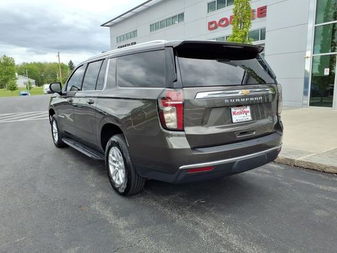 Used 2021 Chevrolet Suburban LS AWD/4WD image 8