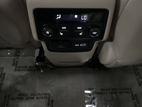 Used 2020 GMC Acadia Denali w/ LPO, Floor Liner Package AWD/4WD image 34