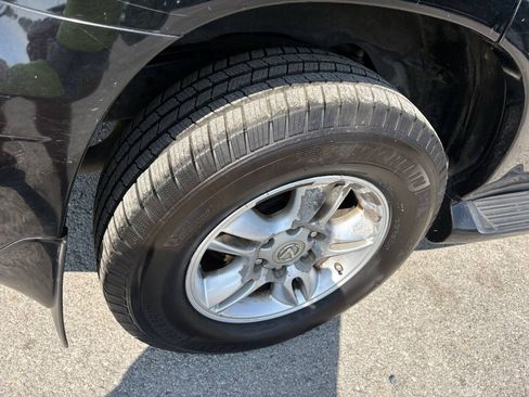 Used 2006 Lexus GX 470 AWD/4WD image 9
