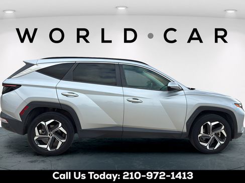 Used 2022 Hyundai Tucson SEL w/ Convenience + Premium Package AWD/4WD image 16