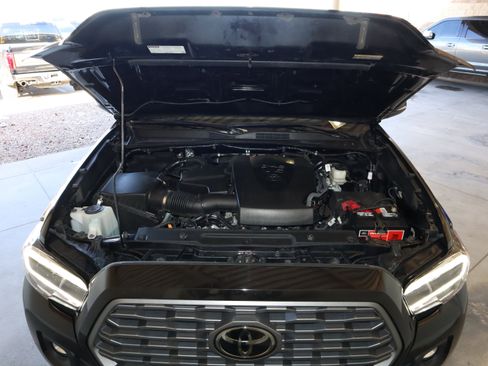 Used 2023 Toyota Tacoma TRD Sport V6 image 21