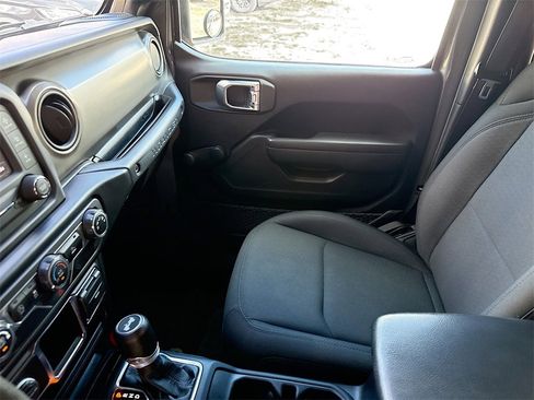 Used 2021 Jeep Wrangler Unlimited Willys image 26