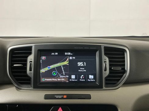 Used 2018 Kia Sportage SX FWD image 11
