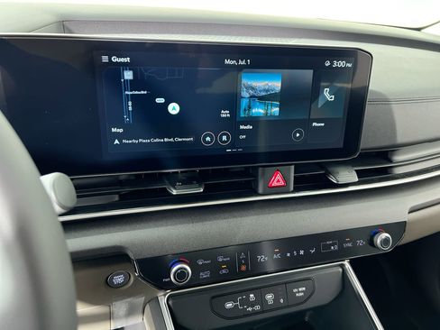 New 2026 Kia Carnival EX image 22