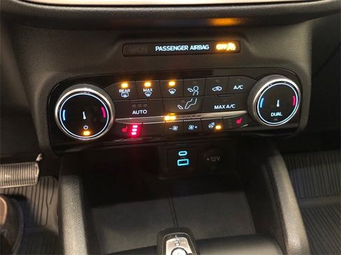 Used 2022 Ford Escape SE w/ Convenience Package image 23