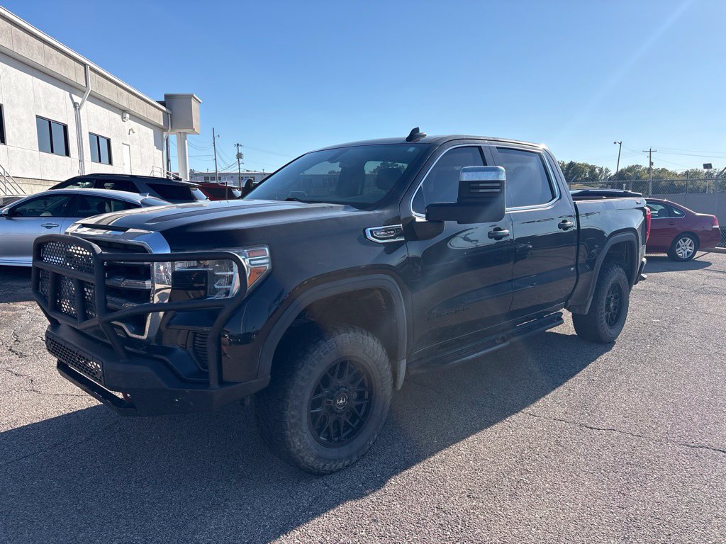 Used 2019 GMC Sierra 1500 SLE w/ X31 Off-Road Package AWD/4WD image 3
