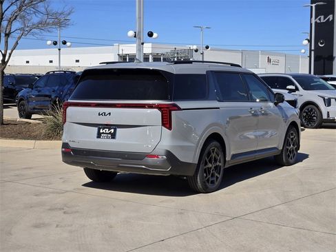 New 2026 Kia Carnival SX Prestige image 4