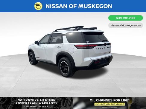 New 2026 Nissan Pathfinder Rock Creek image 5